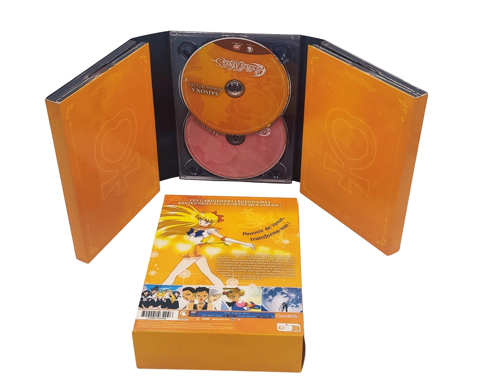 Vue 1 du coffret Crunchyroll.