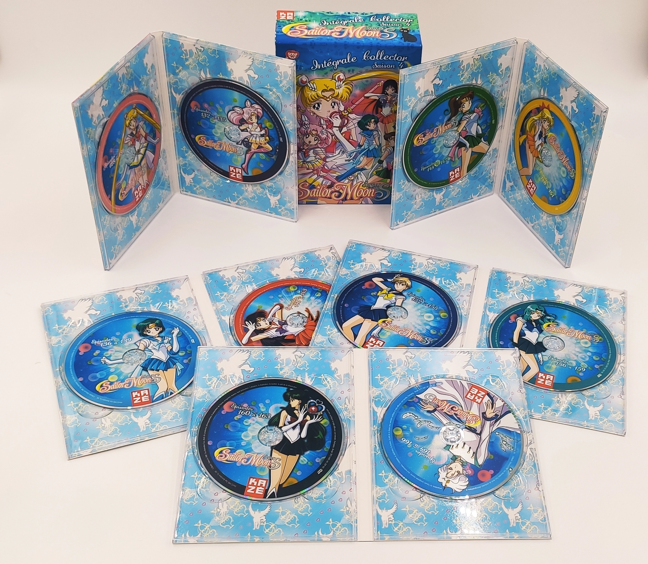 Detail photographique du coffret collector KazÃƒÂ© Saison 4.