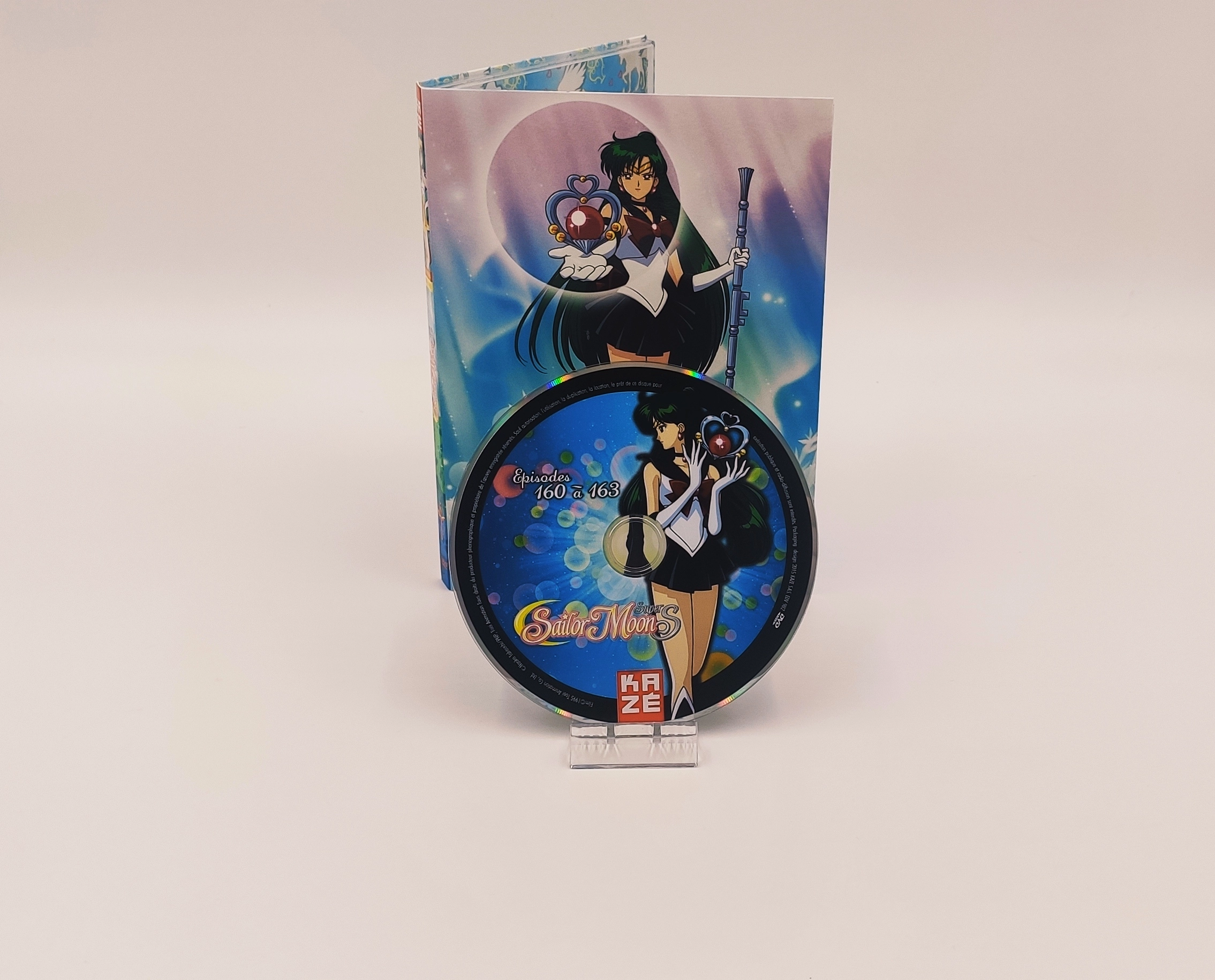Detail photographique du coffret collector KazÃƒÂ© Saison 4.