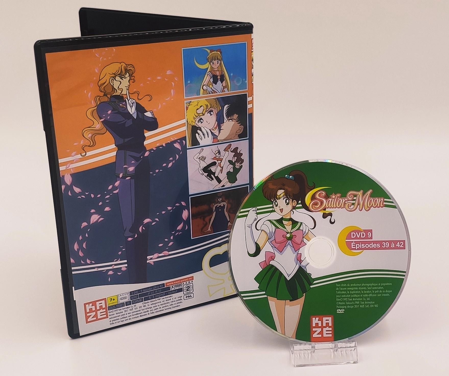 Detail 4 du coffret KazÃƒÂ© secondaire de la Saison 1.