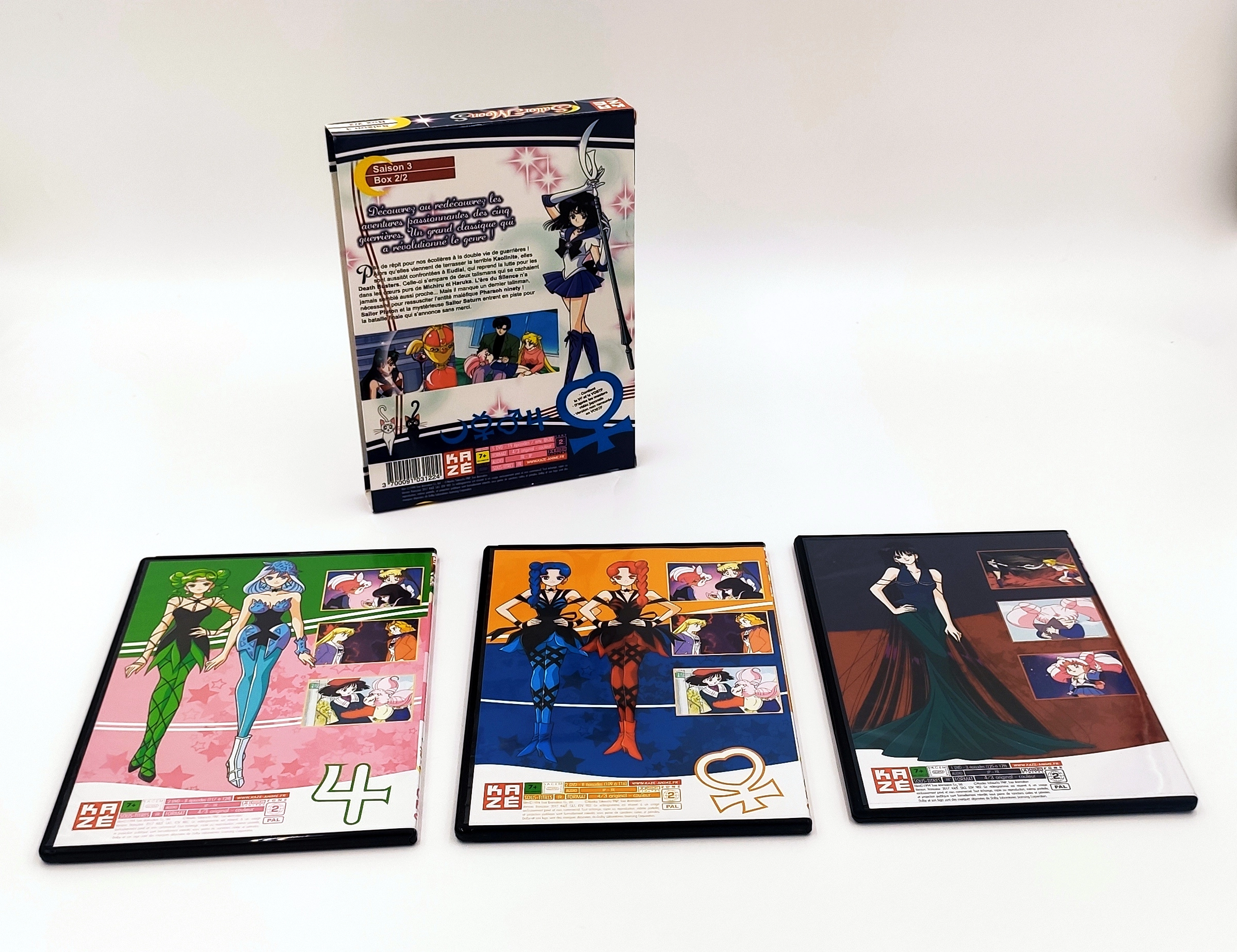 Detail 4 du coffret 2/2 KazÃƒÂ© Saison 3.